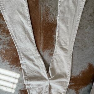 MOTHER Cream THE WEEKENDER jeans.  New